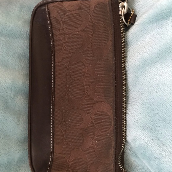 Coach handbag/wristlet - Picture 4 of 5